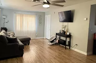 1924 W Hadley St, Phoenix, AZ 85009 - Photo 17