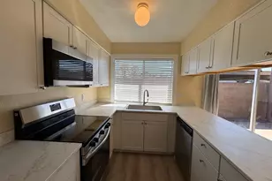 813 S Casitas Dr, Tempe, AZ 85281 - Photo 3