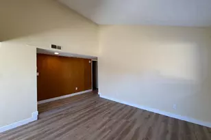 813 S Casitas Dr, Tempe, AZ 85281 - Photo 25