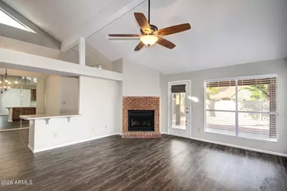 728 N Hazelton Drive, Chandler, AZ 85226 - Photo 5