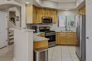 8570 E Placita Pueblo Bonito, Tucson, AZ 85710 - Photo 9