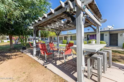 13220 N 109th Avenue, Sun City, AZ 85351 - Photo 23