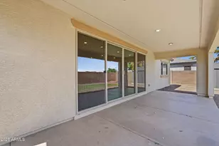 8427 N 171st Dr, Waddell, AZ 85355 - Photo 37