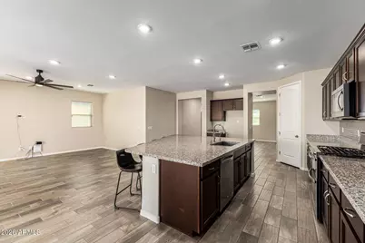 8427 N 171st Drive, Waddell, AZ 85355 - Photo 17