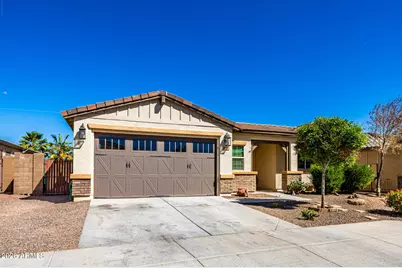 8427 N 171st Drive, Waddell, AZ 85355 - Photo 5