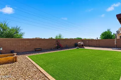 21915 N Dietz Drive, Maricopa, AZ 85138 - Photo 29