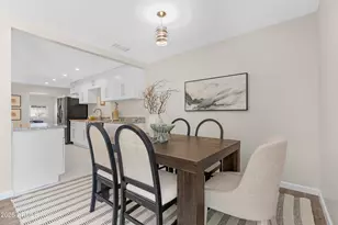 3001 N 43rd Pl, Phoenix, AZ 85018 - Photo 15