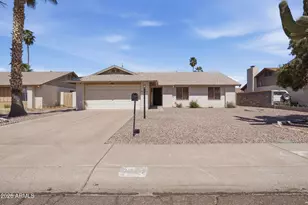 3950 W Aster Dr, Phoenix, AZ 85029 - Photo 3