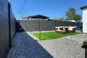 386 W Fairview St, Chandler, AZ 85225 - Photo 13
