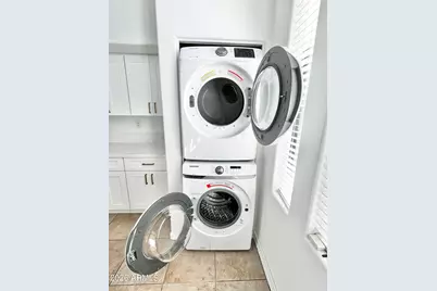 730 S Beck Avenue, Tempe, AZ 85281 - Photo 15