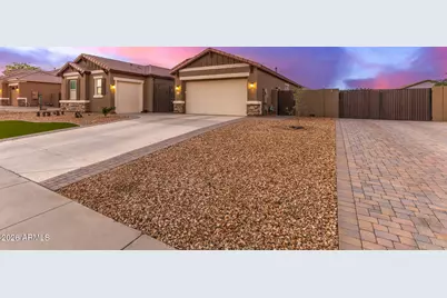 18610 W San Miguel Avenue, Litchfield Park, AZ 85340 - Photo 5