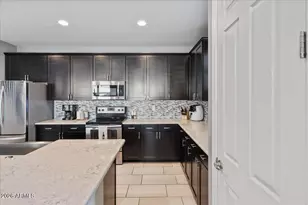 4628 E Tierra Buena Ln, Phoenix, AZ 85032 - Photo 15