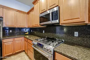 3673 S Soho Ln E, Chandler, AZ 85286 - Photo 15