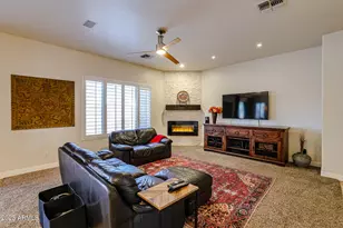 3673 S Soho Ln E, Chandler, AZ 85286 - Photo 11