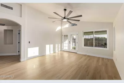 2131 E Rockwood Drive, Phoenix, AZ 85024 - Photo 9