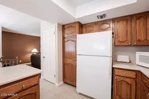 4303 E Cactus Rd, Phoenix, AZ 85032 - Photo 13