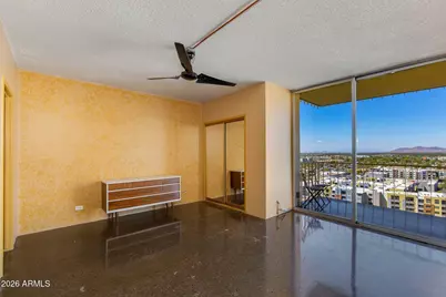 207 W Clarendon Avenue #16E, Phoenix, AZ 85013 - Photo 11