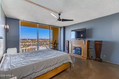 207 W Clarendon Avenue #16E, Phoenix, AZ 85013 - Photo 9