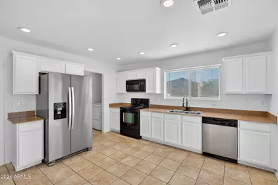 2637 S Southwind Drive, Gilbert, AZ 85295 - Photo 11