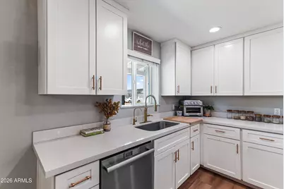 557 N Standage --, Mesa, AZ 85201 - Photo 7