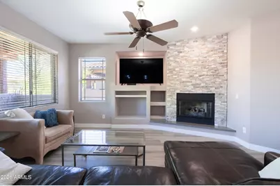 11500 E Cochise Drive #2011, Scottsdale, AZ 85259 - Photo 9