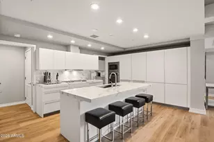 7117 E Rancho Vista Dr, Scottsdale, AZ 85251 - Photo 23