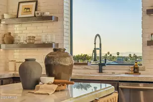 3731 E Fawn Dr, Phoenix, AZ 85042 - Photo 11