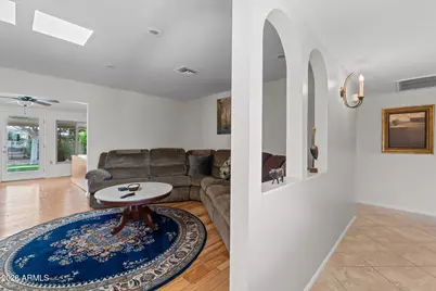 10416 W Cheryl Drive, Sun City, AZ 85351 - Photo 19