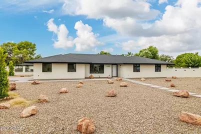 803 E Melody Drive, Gilbert, AZ 85234 - Photo 17