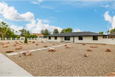 803 E Melody Drive, Gilbert, AZ 85234 - Photo 13
