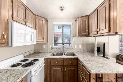 600 S Idaho Road #353, Apache Junction, AZ 85119 - Photo 11