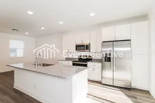 9117 N 181st Ave, Waddell, AZ 85355 - Photo 15