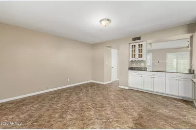 8538 E McDonald Drive, Scottsdale, AZ 85250 - Photo 9