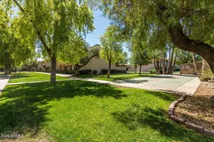 8538 E McDonald Dr, Scottsdale, AZ 85250 - Photo 39