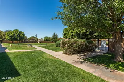 8538 E McDonald Drive, Scottsdale, AZ 85250 - Photo 41