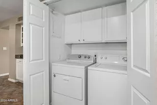 8538 E McDonald Dr, Scottsdale, AZ 85250 - Photo 27