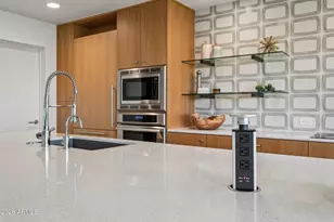 46 W Tam Oshanter Dr, Phoenix, AZ 85023 - Photo 15