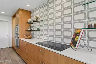 46 W Tam Oshanter Dr, Phoenix, AZ 85023 - Photo 13