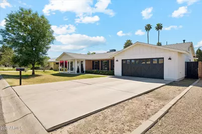 4627 E Wilshire Drive, Phoenix, AZ 85008 - Photo 3