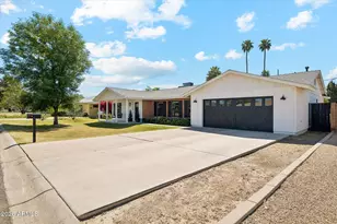 4627 E Wilshire Dr, Phoenix, AZ 85008 - Photo 3