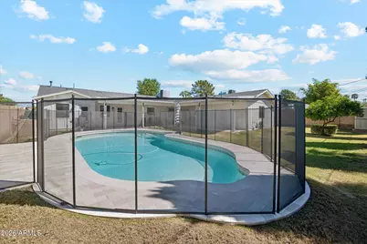 4627 E Wilshire Drive, Phoenix, AZ 85008 - Photo 31