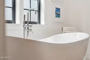 4627 E Wilshire Dr, Phoenix, AZ 85008 - Photo 17