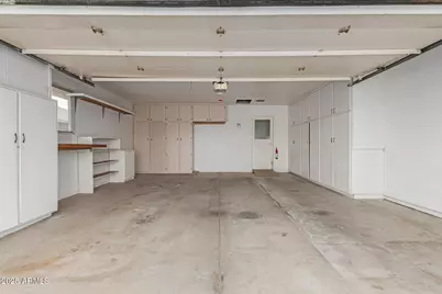 9302 W Spanish Moss Lane, Sun City, AZ 85373 - Photo 27