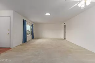 9302 W Spanish Moss Ln, Sun City, AZ 85373 - Photo 7