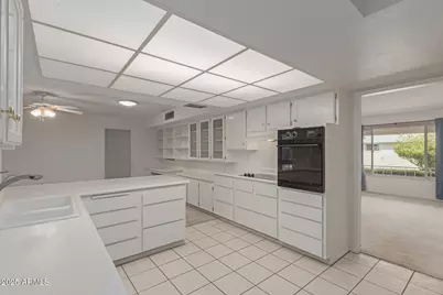 9302 W Spanish Moss Lane, Sun City, AZ 85373 - Photo 17