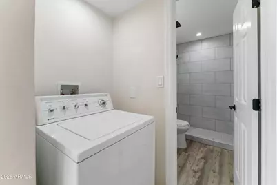 1723 N 42nd Street #NA, Phoenix, AZ 85008 - Photo 9