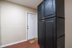 8756 W Rockwood Dr, Peoria, AZ 85382 - Photo 25