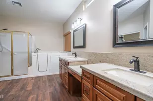 8756 W Rockwood Dr, Peoria, AZ 85382 - Photo 17