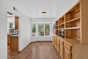 2119 E Crocus Dr, Phoenix, AZ 85022 - Photo 9