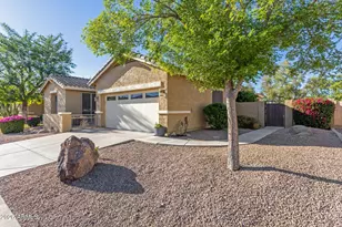 2102 E Yellowstone Pl, Chandler, AZ 85249 - Photo 3